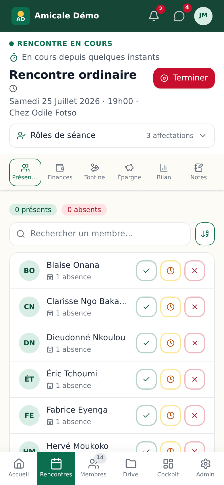 Onglet Présences d'une séance en cours : appel des membres avec les boutons présent, retard et absent